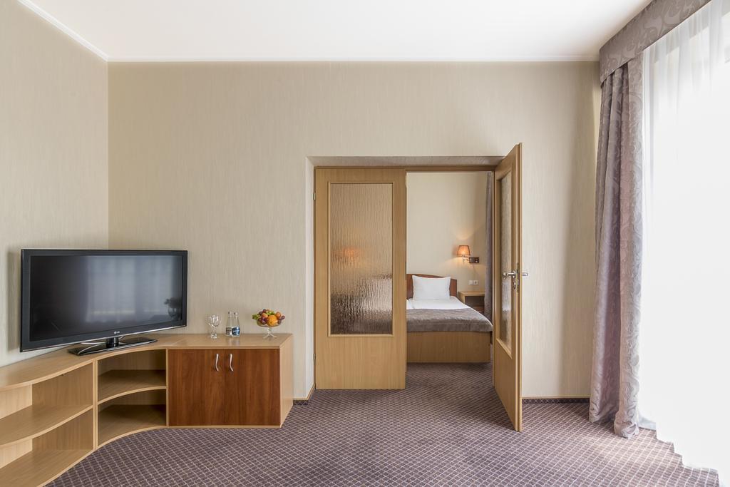 Mariot Medical Center Hotel Truszkavec Kültér fotó