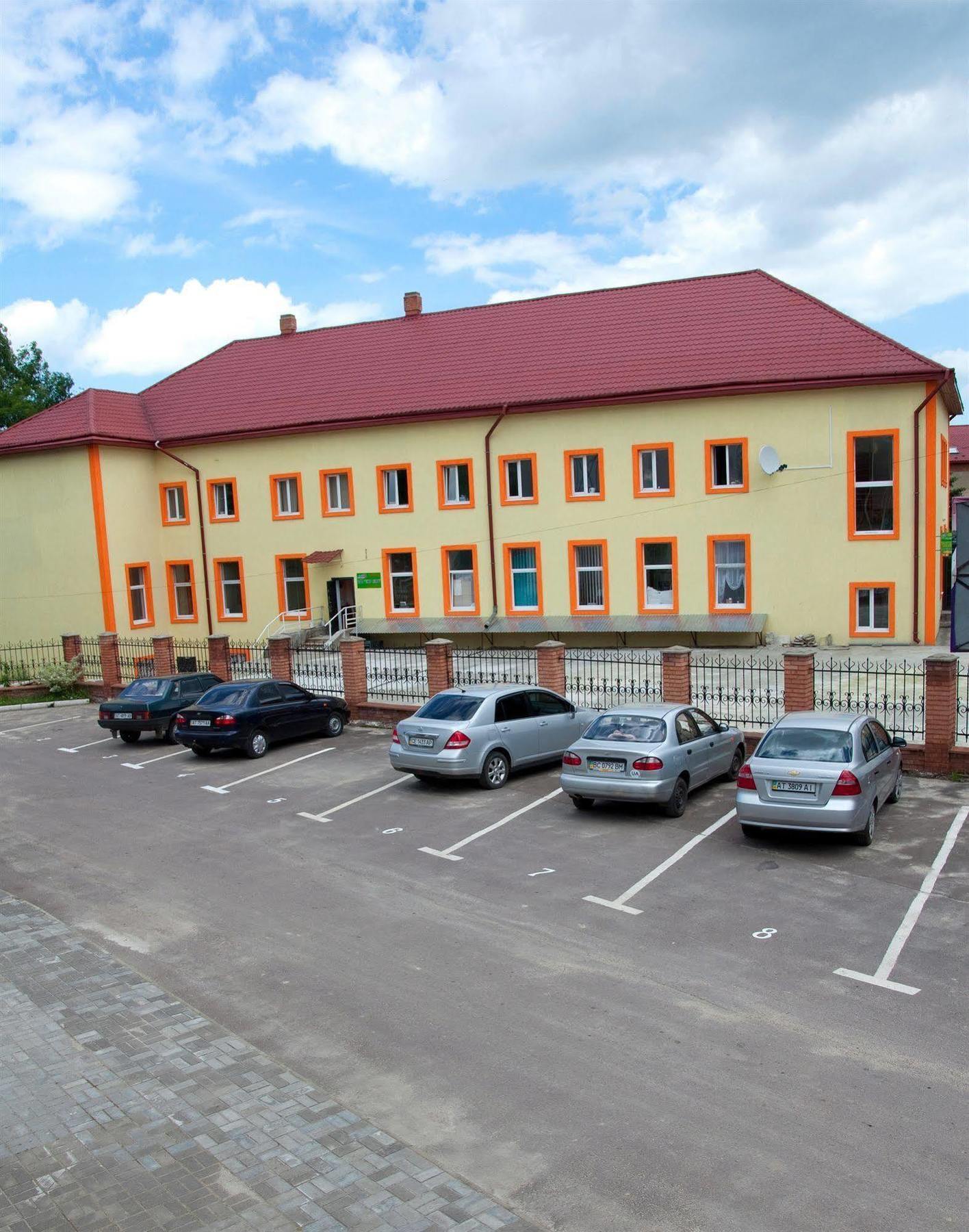 Mariot Medical Center Hotel Truszkavec Kültér fotó